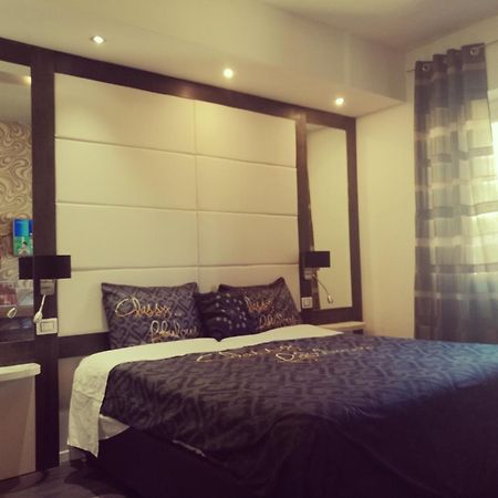 Bed and Breakfast Voyage Prive Deluxe La Spezia Exterior foto